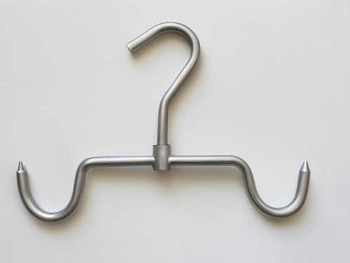 Double Carcass Swivel Hook 